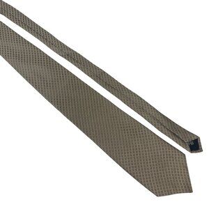 Crazy Horse Claiborne 100 Silk Diamond Pattern Tie Made In USA Brown Gold